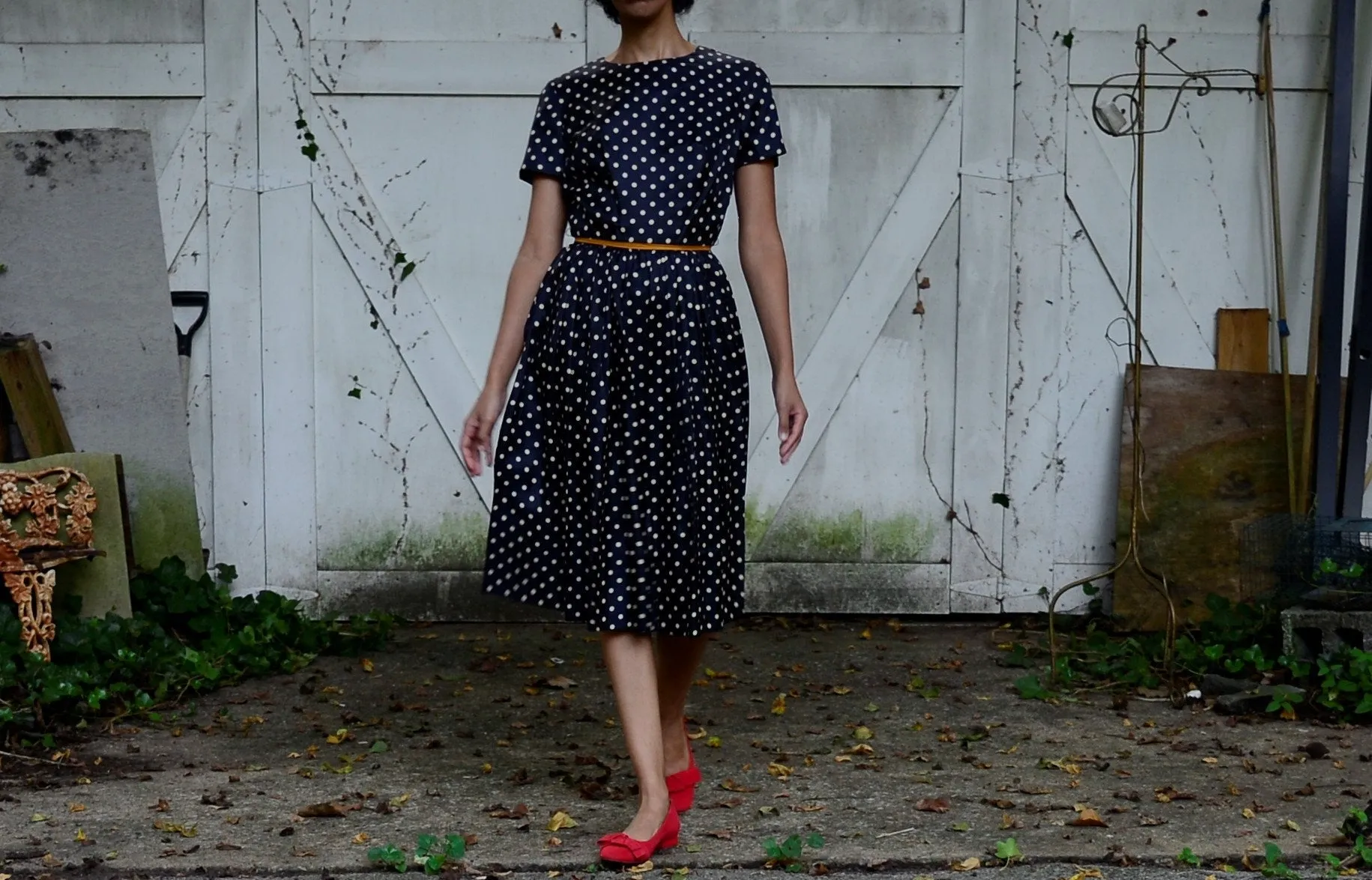 1950s silk navy blue polka dot fit and flare dress, union tag // small // 25" waist