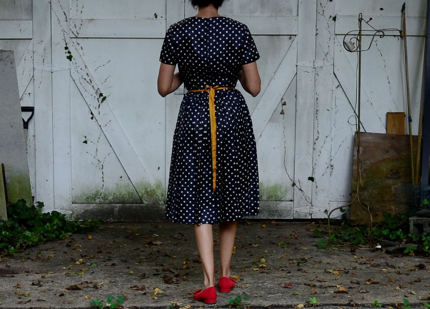 1950s silk navy blue polka dot fit and flare dress, union tag // small // 25" waist