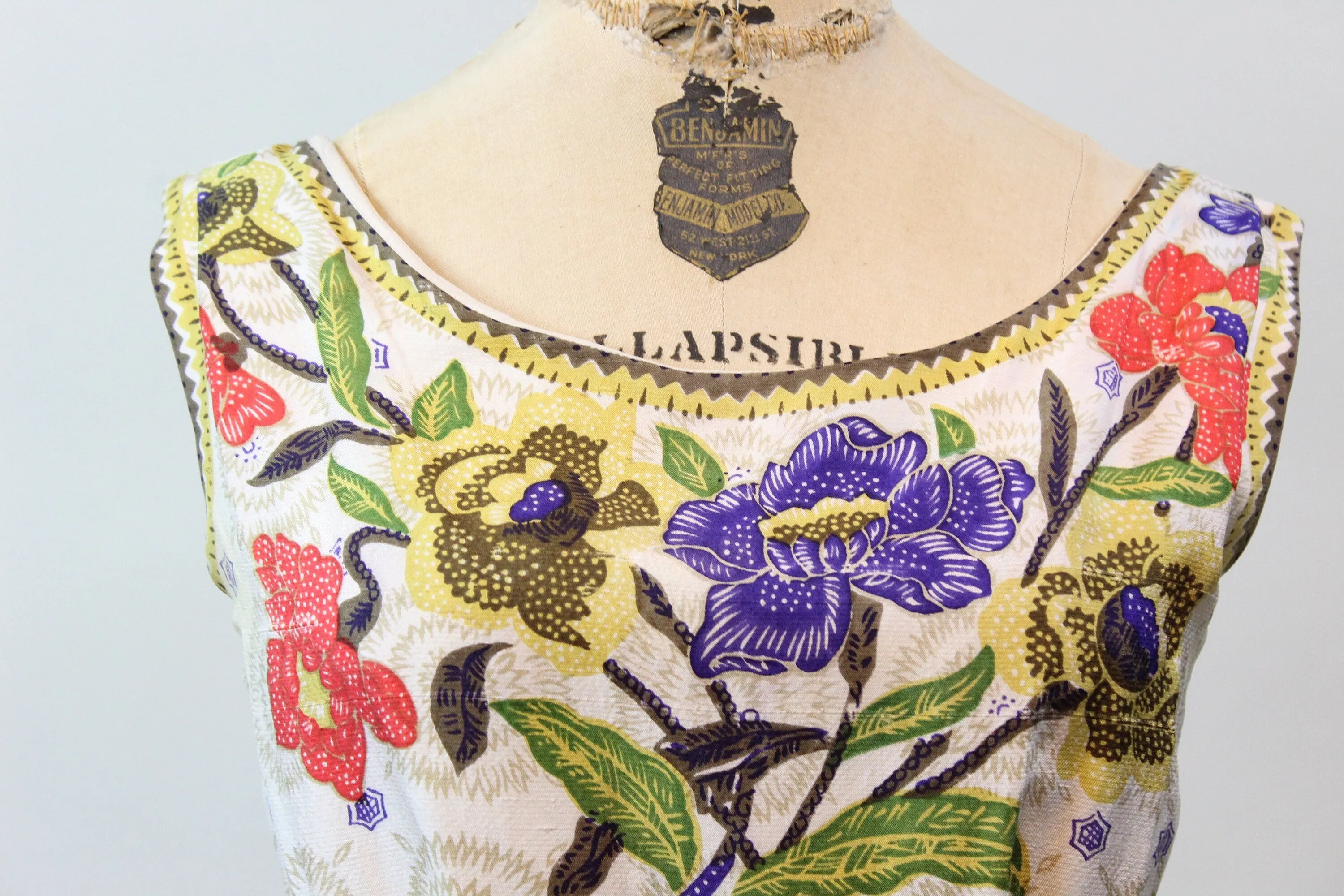 1950s SUZY PERETTE floral silk dress xs | new spring summer