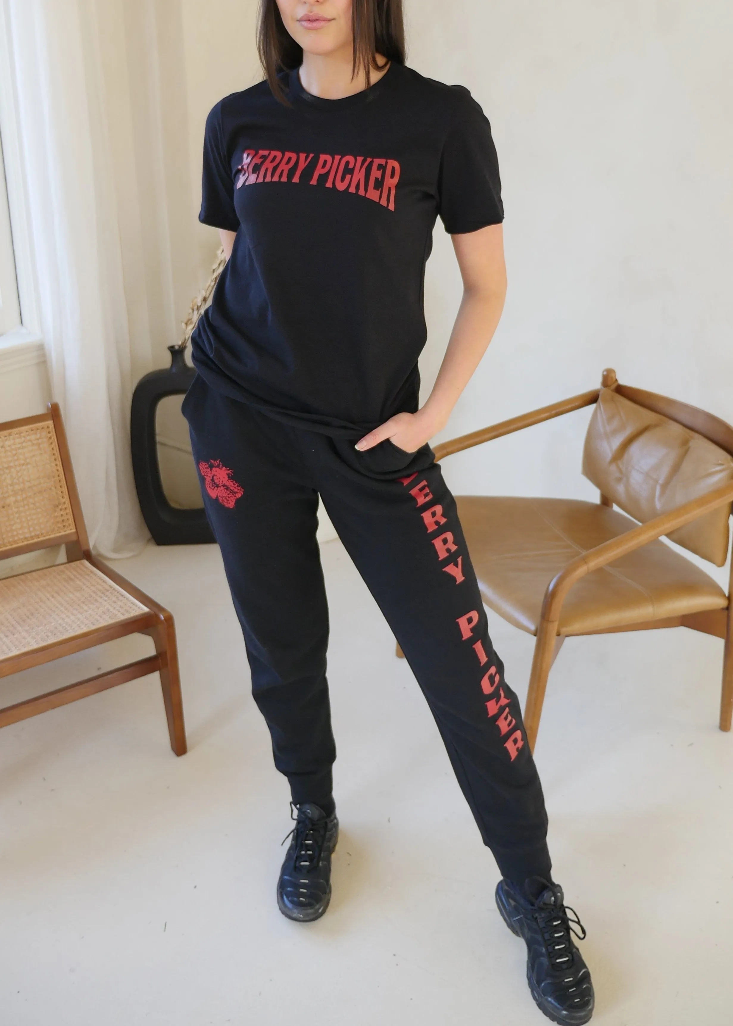 BERRY PICKER SWEATPANTS