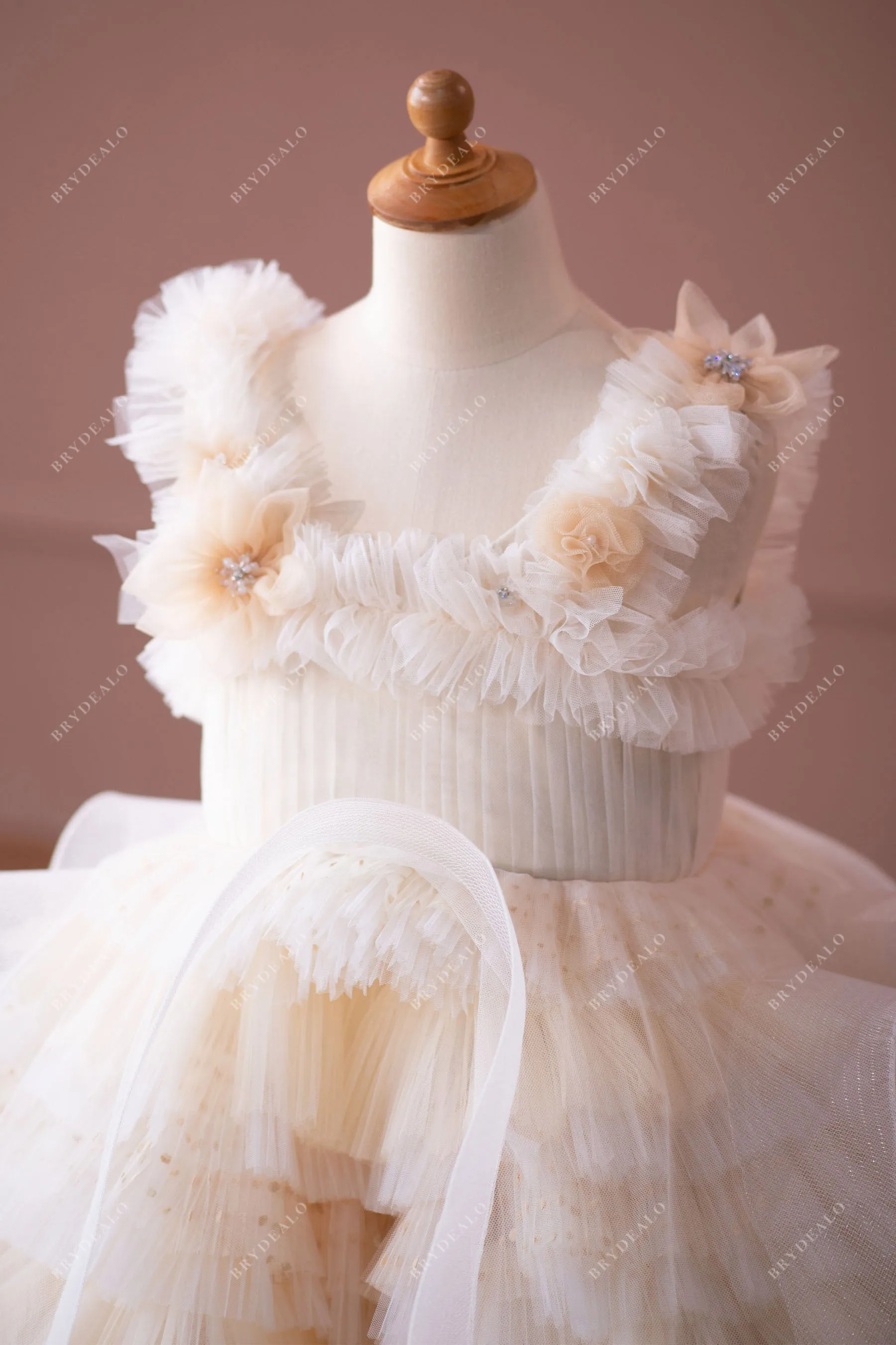 Haute Couture Flowers Designer Ruffled Tulle Knee Length Kids Formal Wear