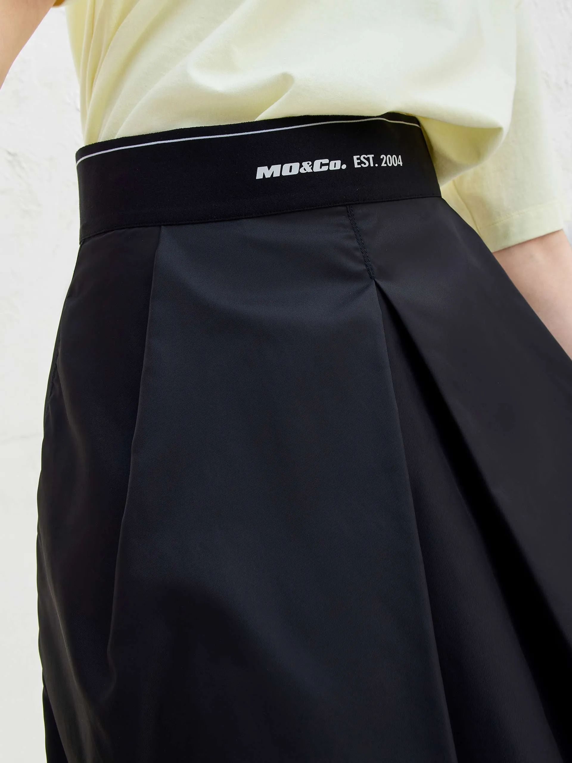 High Waist Logo Pleated Skirt