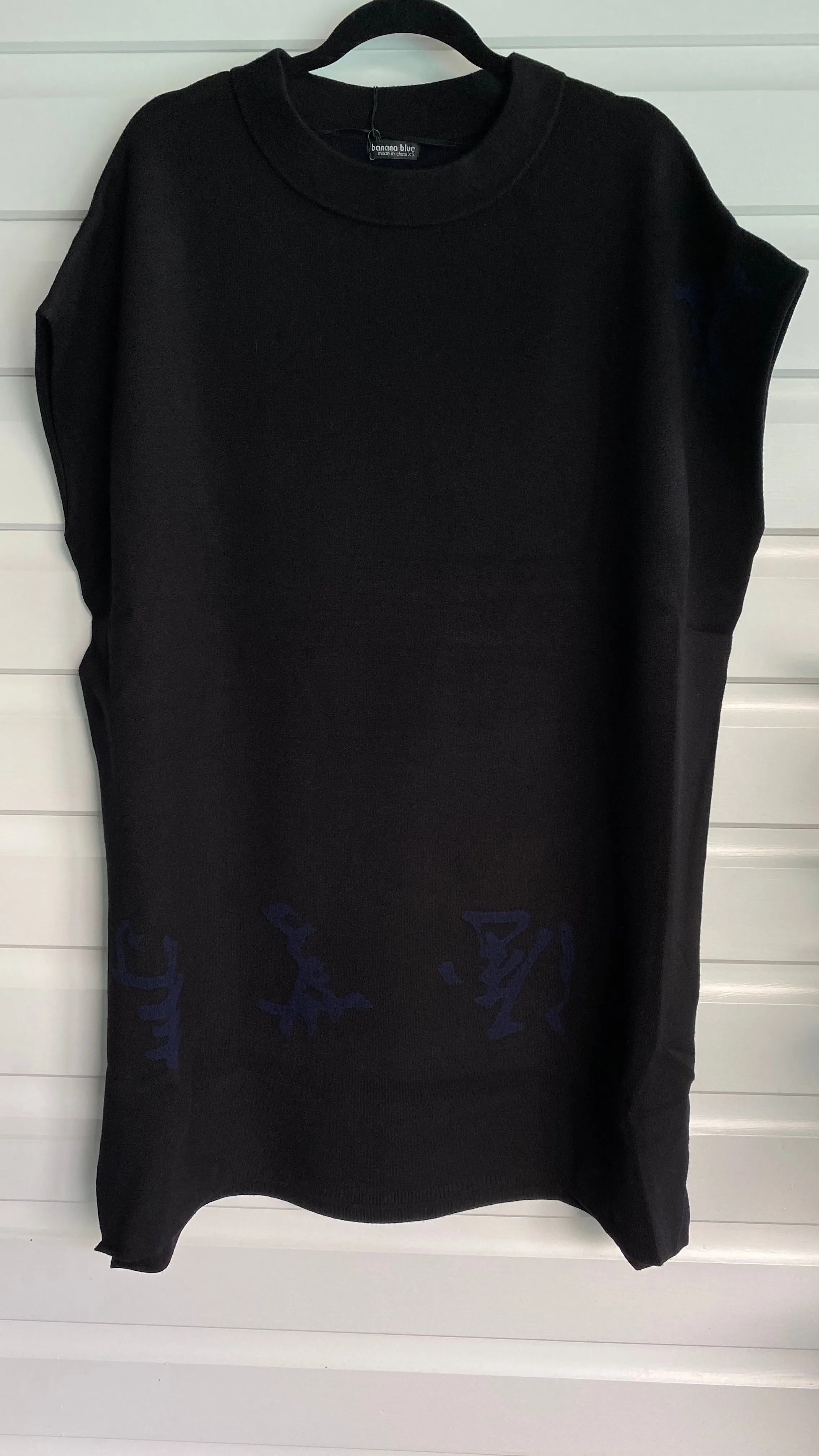 Jacquard Tunic Dress in Black/Navy