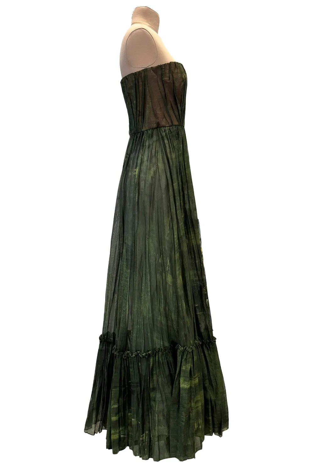 Magical Fall 2019 Valentino Strapless Pleated Green Cotton Dress w Painted Floral Detailing