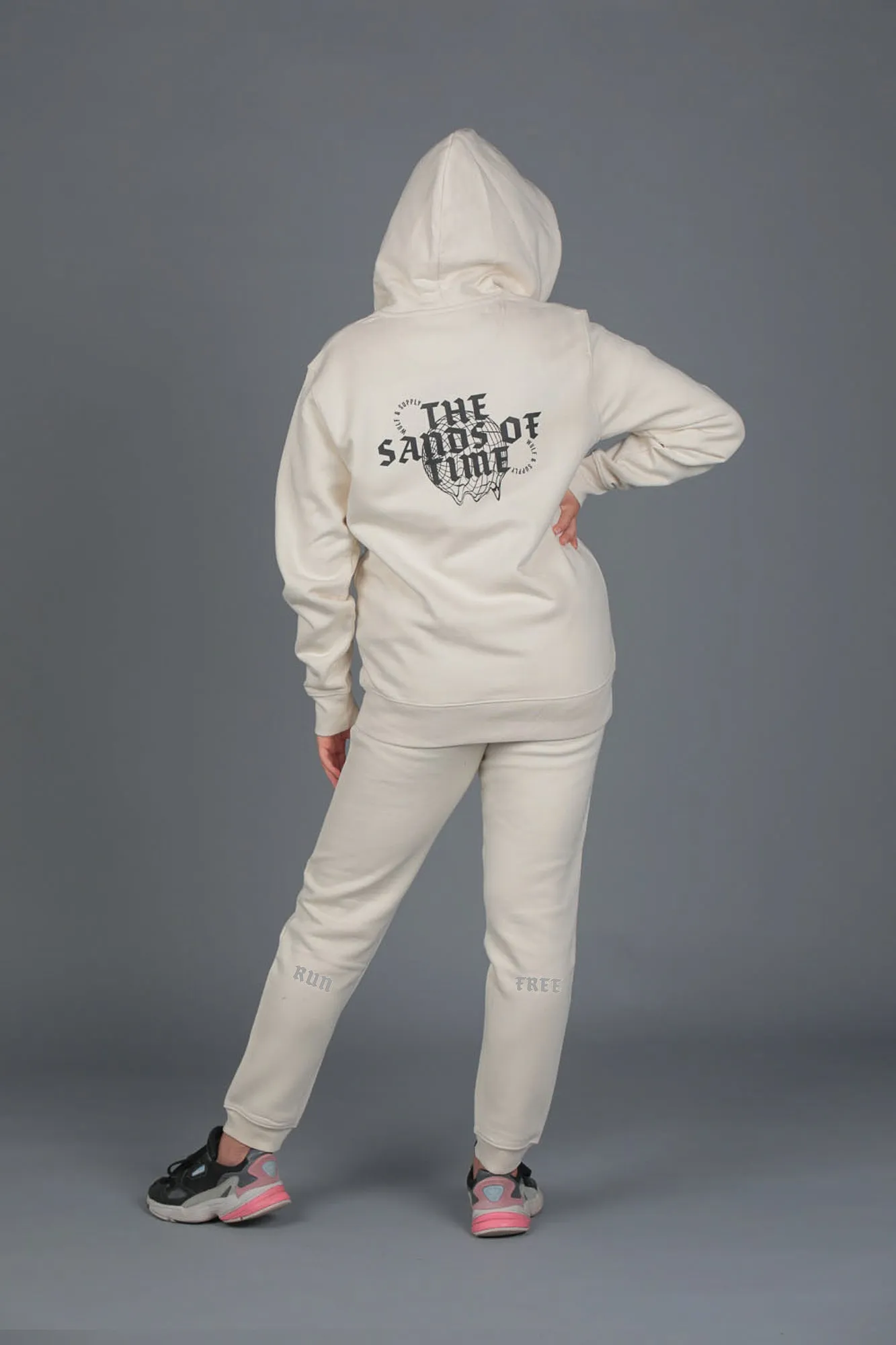 Run Free Sweatpants Cream