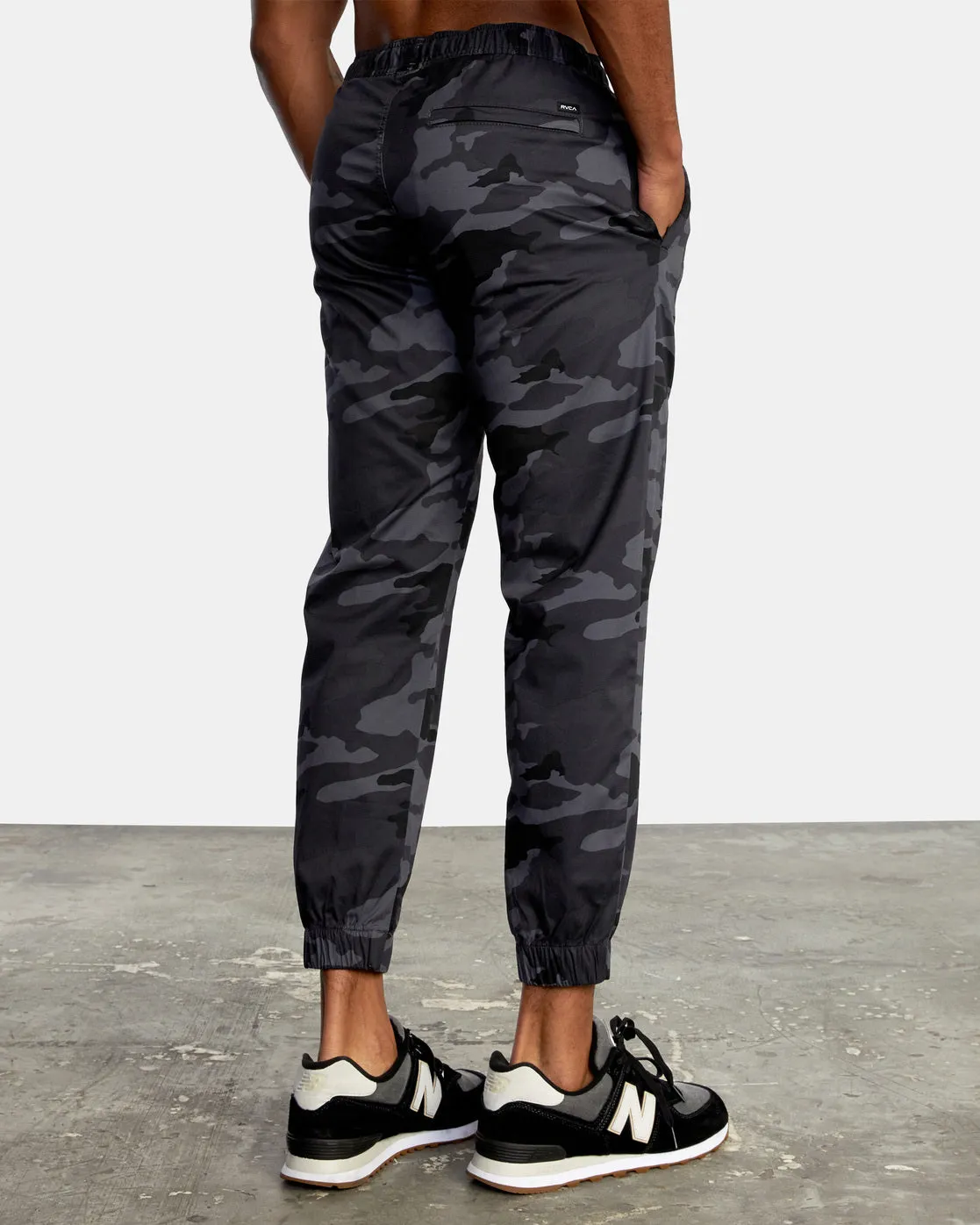 Spectrum Cuffed Track Pants - Camo