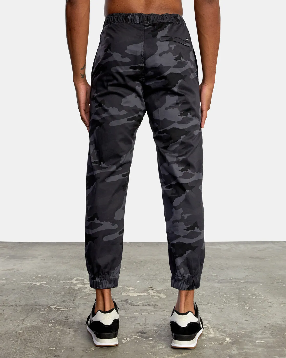 Spectrum Cuffed Track Pants - Camo