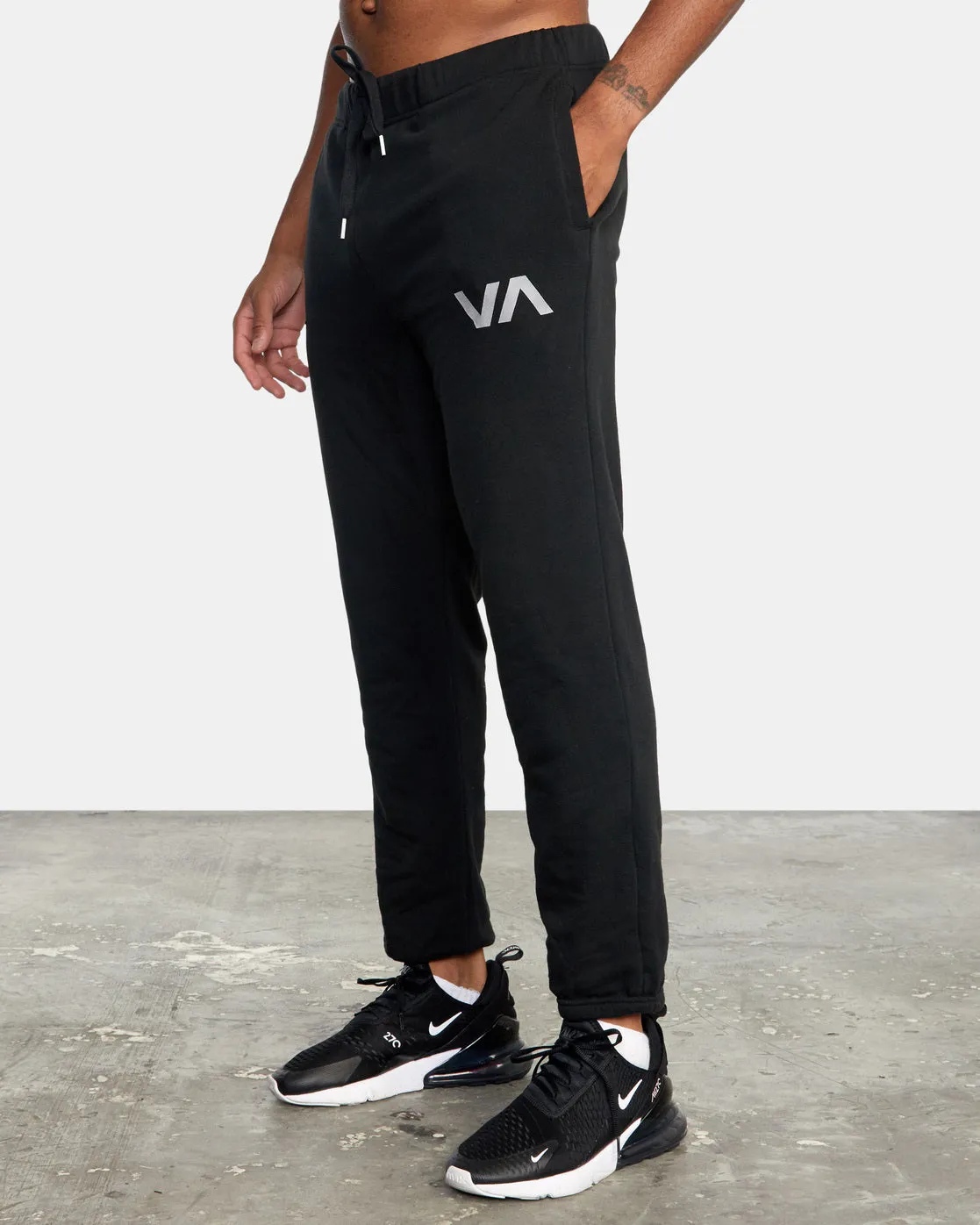 Swift Sweatpants - Black 2