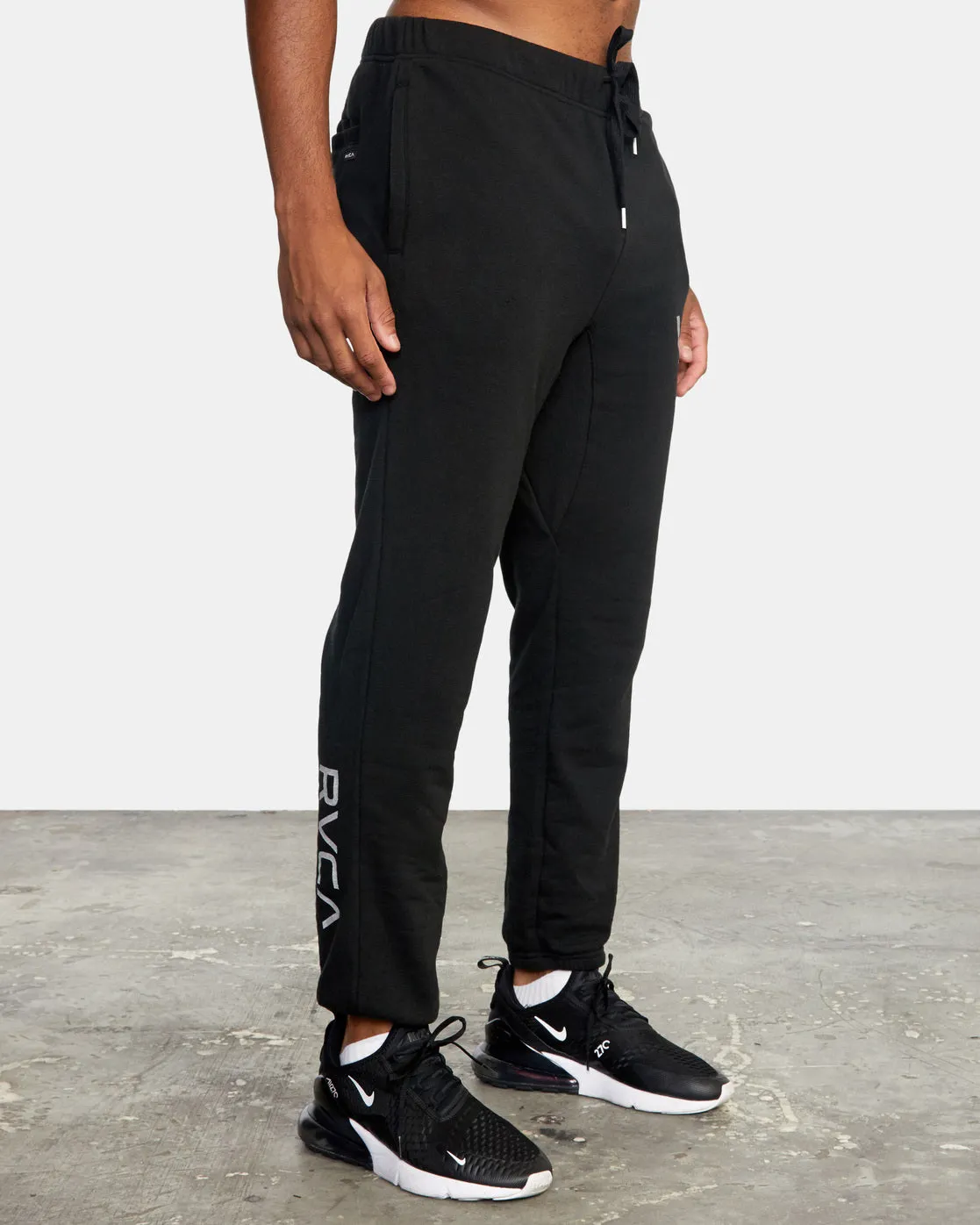 Swift Sweatpants - Black 2