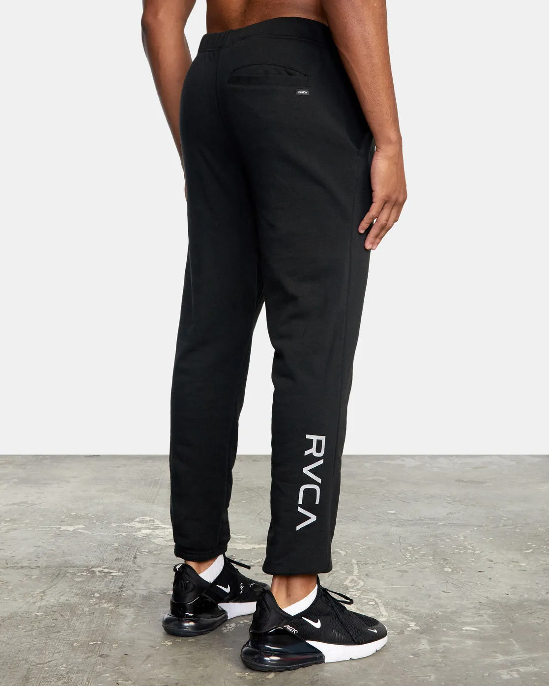 Swift Sweatpants - Black 2