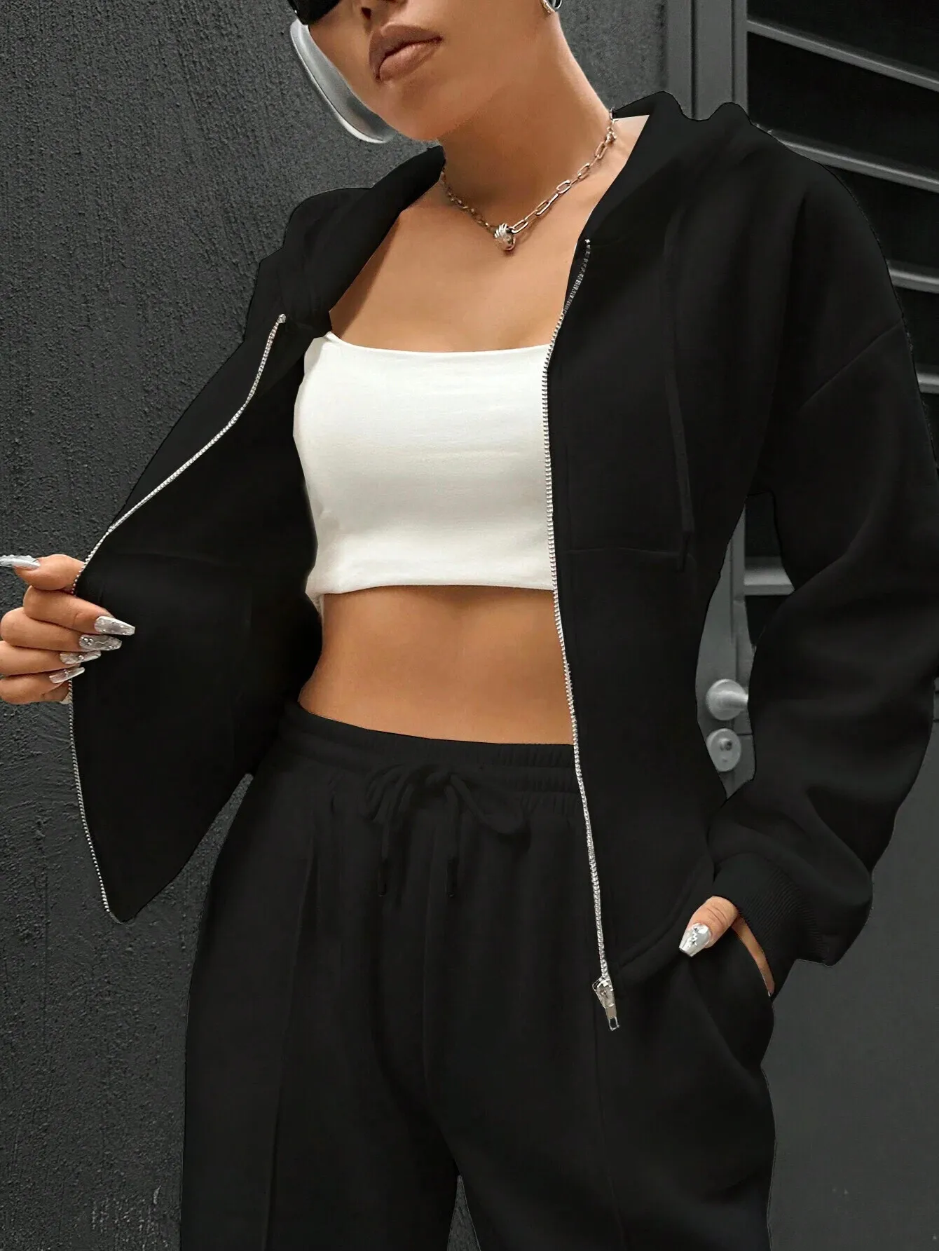 WOMEN'S ZIP-UP HOODED TOP AND PANTS SET